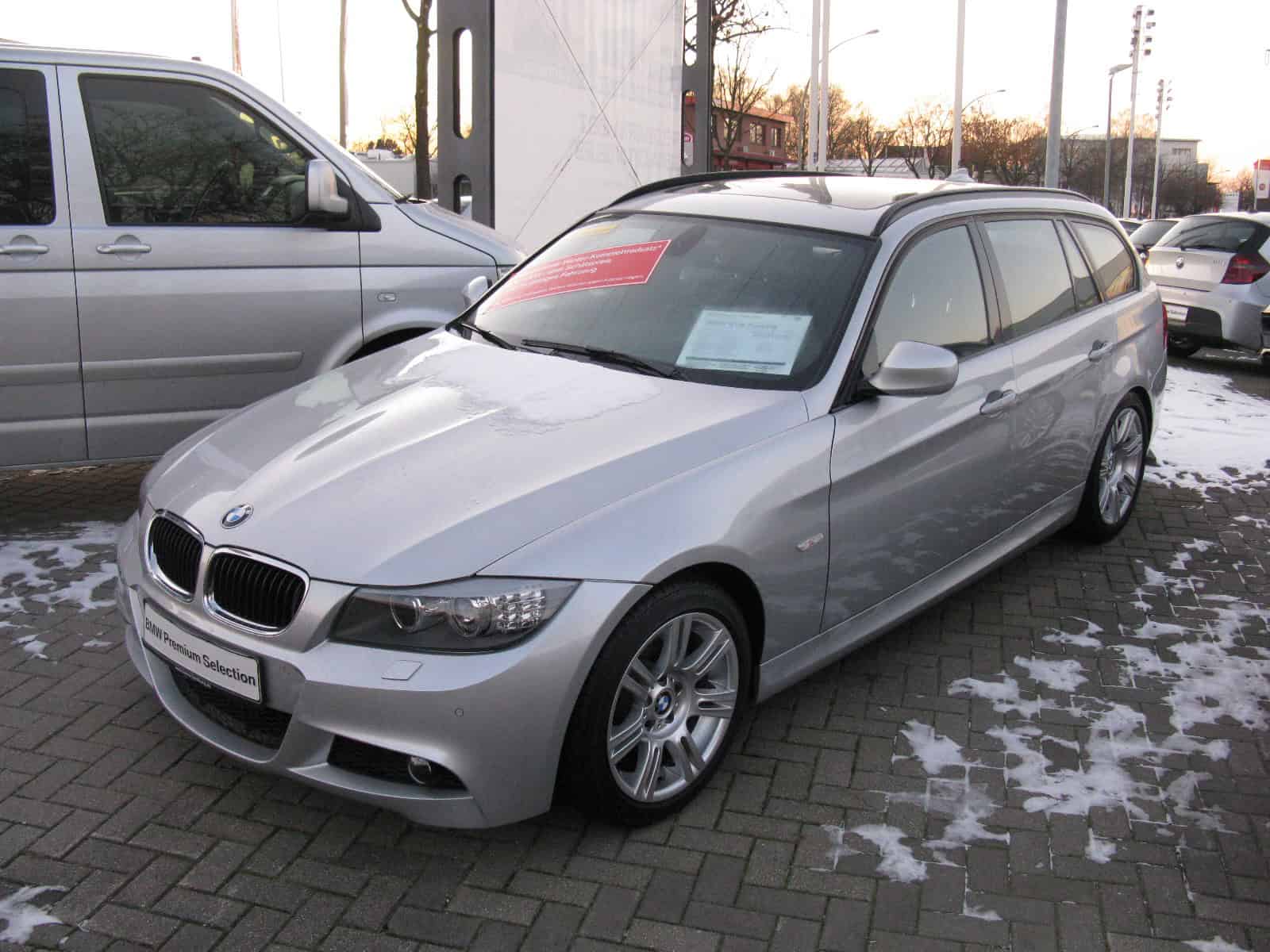 Oil burning above normal in BMW 3 - what is the reason?